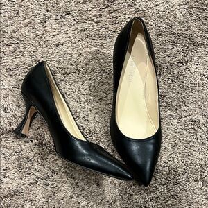 Nine West Black Pointed Toe Heels